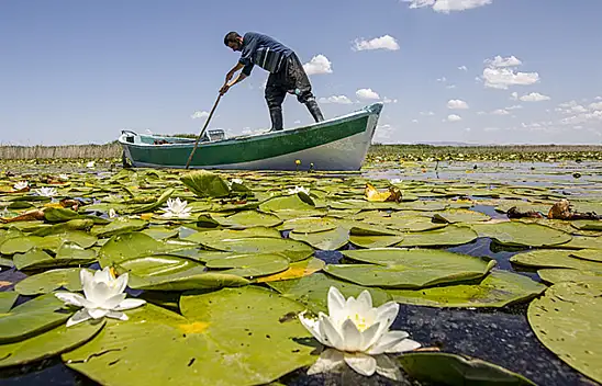 Konya'da kermeste elde edilecek gelir depremzedelere bağışlanacak