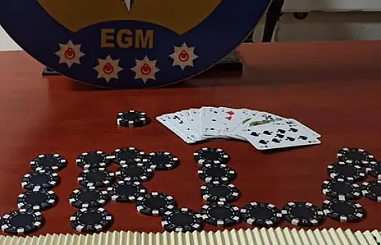 Konya'da kumar oynayan 37 kişiye para cezası kesildi