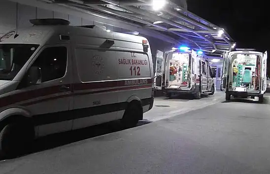 Konya'da motosiklet 3 yayaya çarptı!