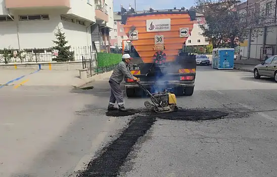 Konya'da o belediyeden yoğun mesai! Gece gündüz çalışıyor!