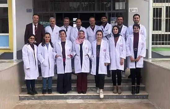 Konya'da Öğretmenler Önlüklerini Giydi!