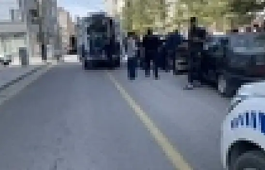 Konya'da okuldan çıkan çocuğa motosiklet çarptı!