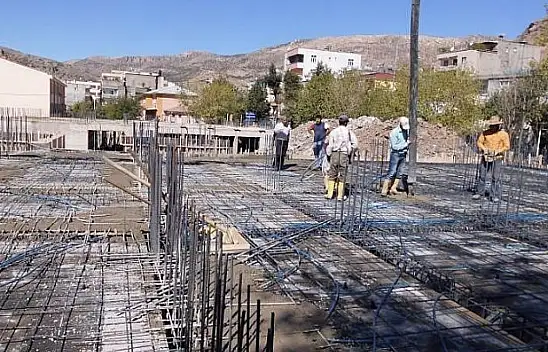 Konya'da Sağlık Ocağı Yaptırma ve Yaşatma Derneği harekete geçti: Temel atıldı!