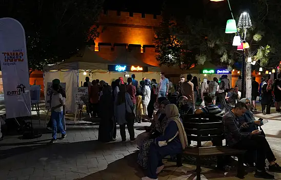 Konya'da sanat sokağı sergisi