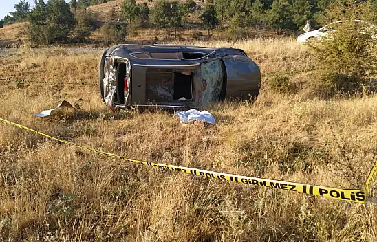 Konya'da şarampole devrile otomobil sürücüsü hayatını kaybetti