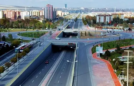 Konya'da sürücüler dikkat: AKOM uyardı işlek yolda 10 saatliğine çalışma var!