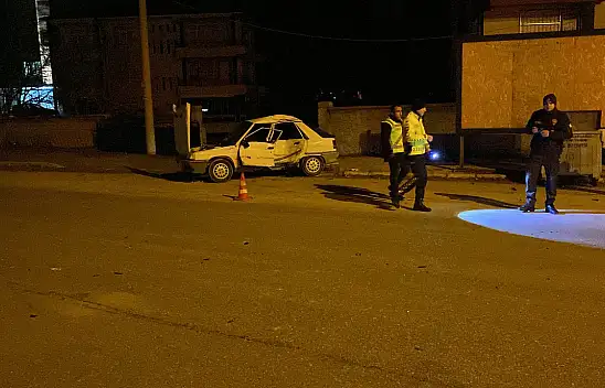 Konya'da tır ile otomobil çarpıştı 2 yaralı