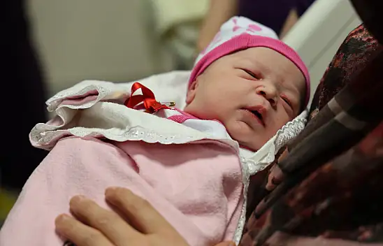 Konya'da yeni yılın ilk bebeği dünyaya geldi!