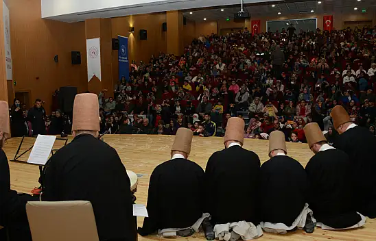 Konya'da yurtlarda kalan depremzedeler için sema programları düzenleniyor