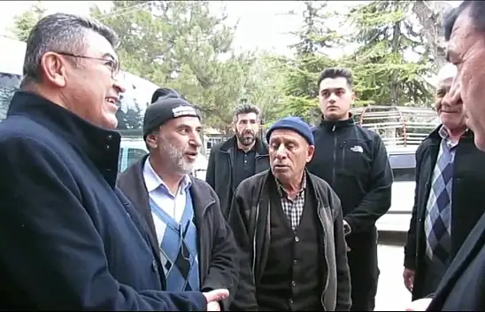 Konya'daki Emekliler Ekici'ye Dert Yandı!