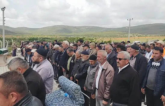 Konya'daki kazada hayatını kaybeden çift son yolculuğuna uğurlandı