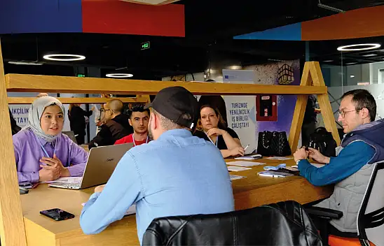 Konya'daki o üniversite genç istihdam için toplandı