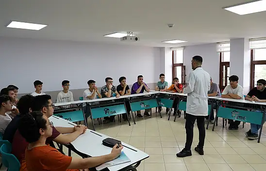 Konya'daki yaz okulları öğrencilerin gelişimine katkı sağlıyor