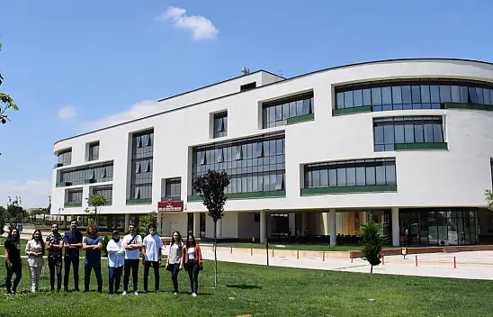 Konya'da bu üniversite en çok burs veren üniversite seçildi!