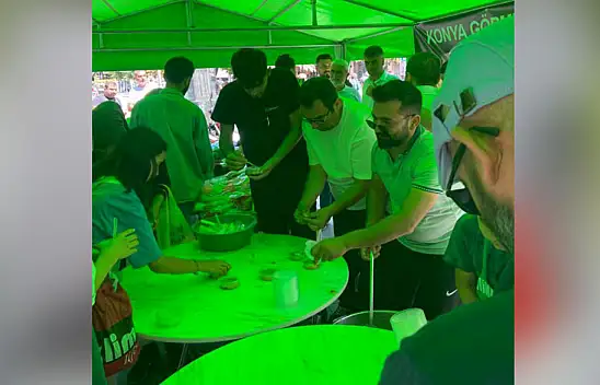 Konya Görmeyenler Derneği Genel Merkezinde Geleneksel Aşure Programı