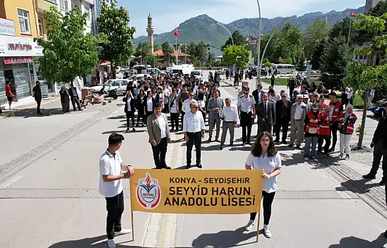 Konya'nın o ilçesinde gençlik yürüyüşü ve koşusu yapıldı