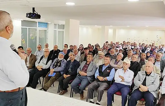 Konya'nın o ilçesinde hacı adaylarına seminer düzenlendi
