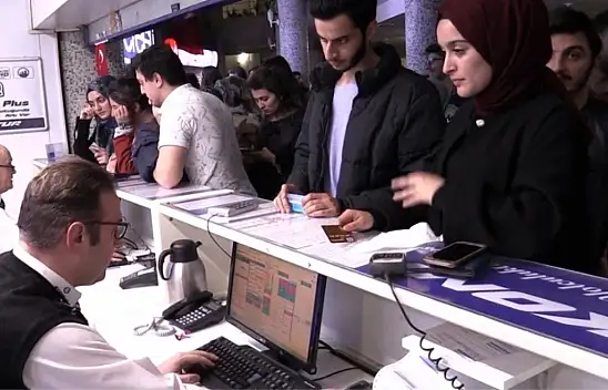 Konya Otogarı'nda Kurban Bayramı yoğunluğu