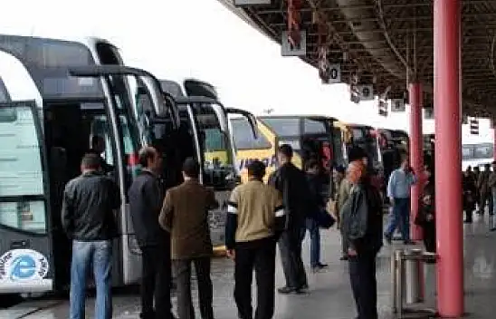 Konya otogarında Bayram sonrası yoğunluk