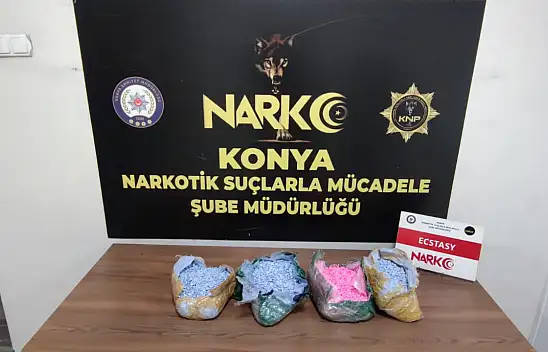 Konya polisinden operasyon! Tam 20 bin adet ele geçirildi