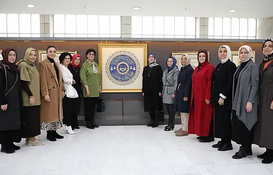 Konya Protokolünün Eşleri MKM'de Sergi gezdi!