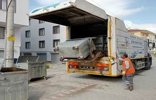 Konya sokaklarında bayram hazırlığı