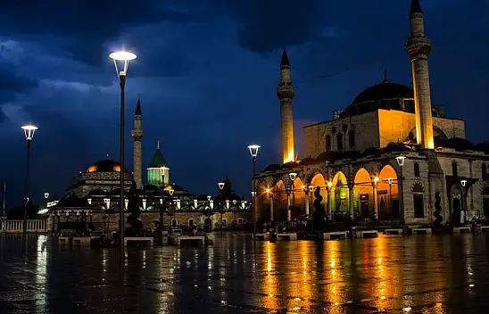 Konya'ya yağmur yakıştı!