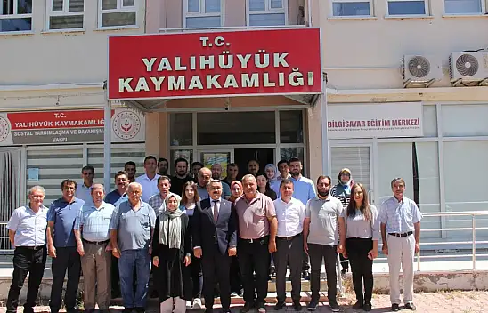 Konya Yalıhüyük Kaymakamına veda etti