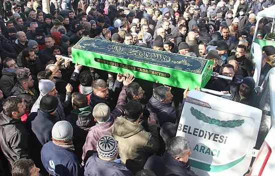 Konyalı baba ve kızına acı veda