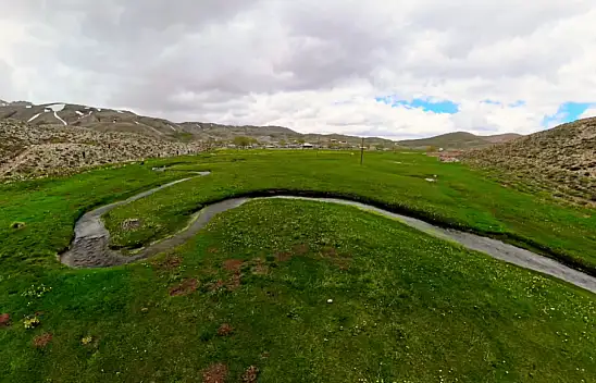 Konyalılar uğramadan geçmiyor! Türkiye'de tek… 2 bin metrede görenler hayran kalıyor