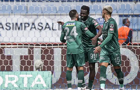 Konyaspor'a 1.96'lık stoper