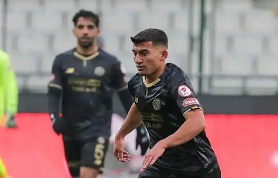 Konyaspor, Büyüksayar'a şans tanımadı!