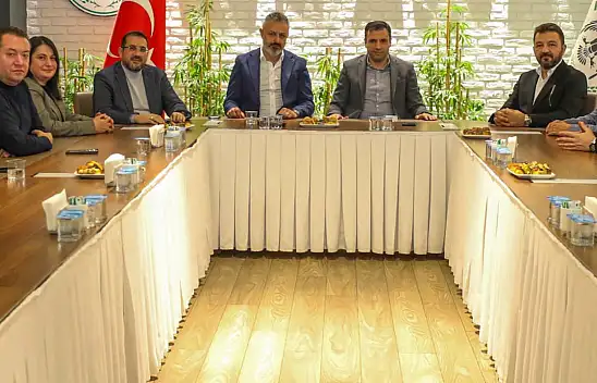 Konyaspor'da devir teslim töreni yapıldı!