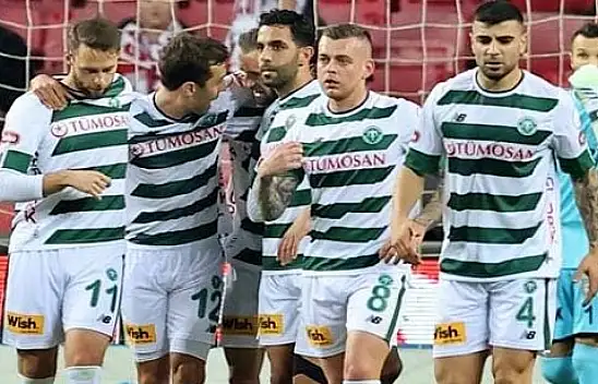 Konyaspor'da her maç öncesi dua eden futbolcu kim? Kayserispor maçı öncesi yaptığı büyük takdir topladı!