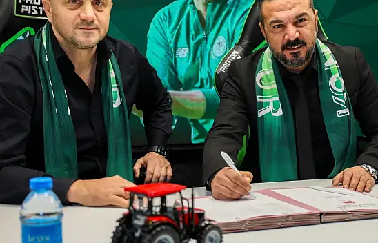 Konyaspor'un yeni hocası imzayı attı!