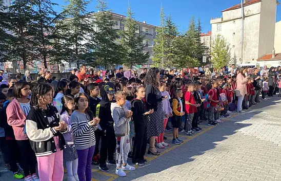 Kulu'da Öğrenciler ders başı yaptı