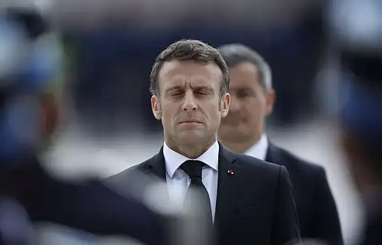 Macron, Putin'in NATO'yu 'elektroşokla' uyandırdığını söyledi