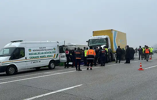 Malatya'da yolcu otobüsü devrildi: 4 kişi hayatını kaybetti, 36 kişi yaralandı