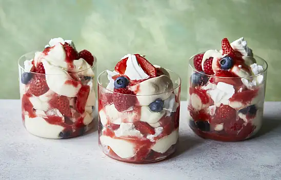 MasterChef Eton Mess tarifi! Eton Mess nasıl yapılır? Eton Mess için gereken malzemeler