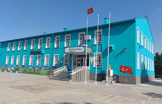 Meram'da okullar eğitim öğretim yılına hazırlanıyor