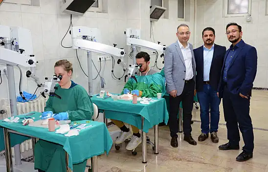 Mikrocerrahlar Konya'nın bu üniversitesinde Özel Donanımlı Laboratuvarda Eğitim Alıyor!