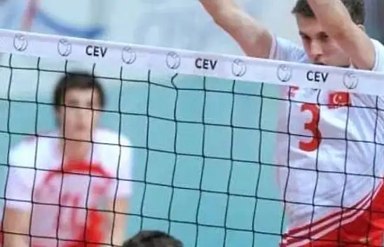 Milli voleybolcudan kötü haber