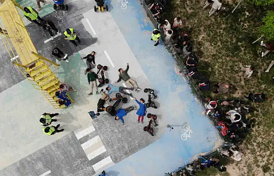 Minik öğrencilere kaza anında müdahale eğitimi