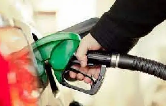 Motorine gece yarısı dev zam