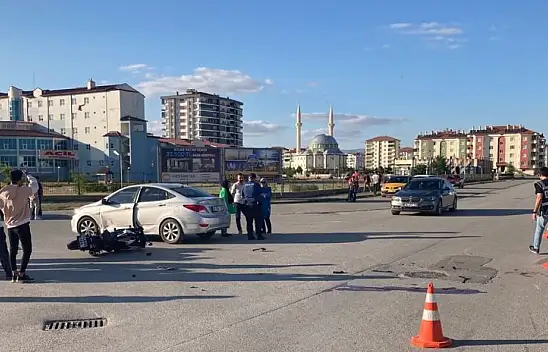 Motosiklet sürücüsü kurtarılamadı