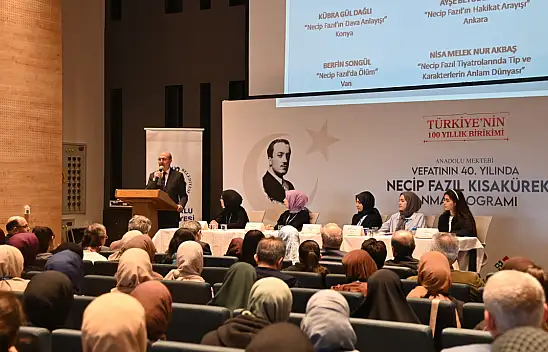 Necip Fazıl Kısakürek'i anma etkinliği kapanış paneli ile sona erdi
