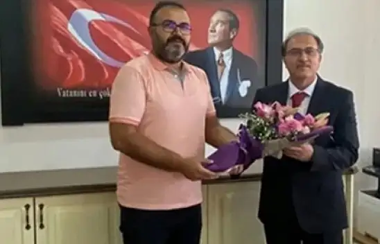 O dekan görevine başladı