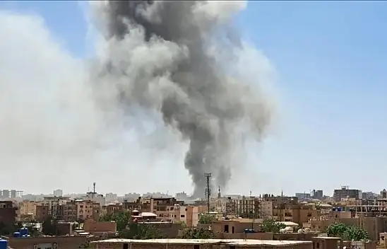 O ülkede OHAL üç ay süreyle uzatıldı