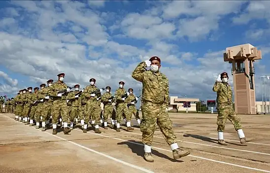 O ülkede orduyu birleştirme amacıyla doğu ve batıdaki güçler arasında toplantılar yapıldı