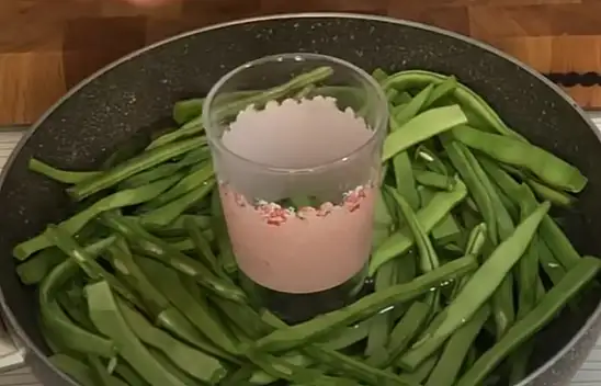 Odun gibi kart fasulyeyi lokum gibi yapan hile. Bu pişirme tekniğiyle kılçık kalmıyor…